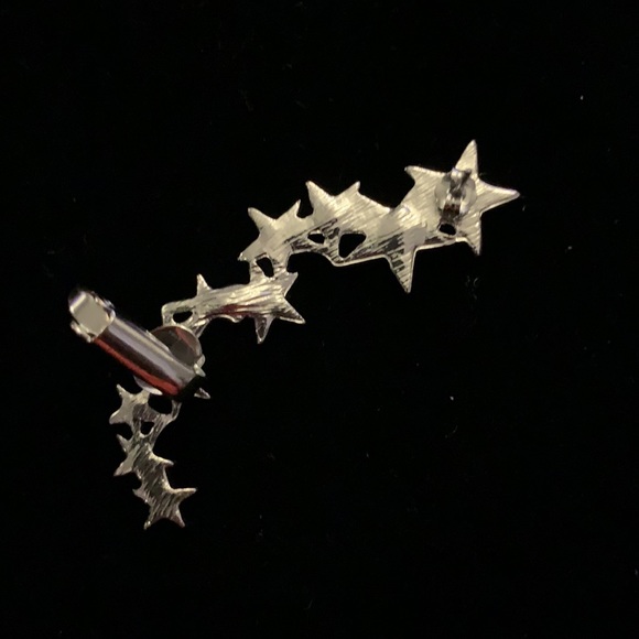 Earring - Picture 2 of 3